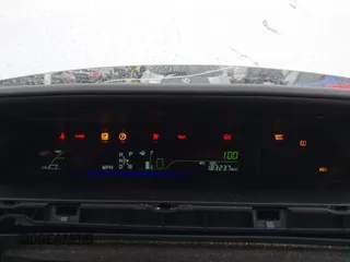 2014 Toyota Prius Two with VIN JTDZN3EUXE3359433, listed as a IAAI auction lot 42105488 with 183,237 mi miles and . Bid and sale history available at DreamBid. Image 7.