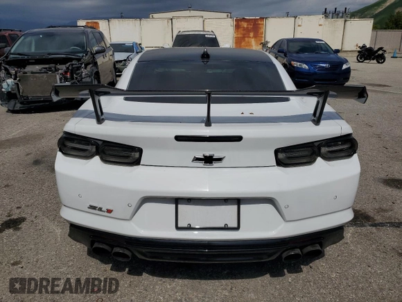 2023 Chevrolet Camaro ZL1 z VIN 1G1FK1R60P0105089, wystawiony jako Copart lot #51272845 z przebiegiem 22 478 mil mil oraz Szkody całkowita. Historia ofert i sprzedaży dostępna na DreamBid. Obrazek 6.