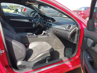 2015 Mercedes-Benz C-Class C 250 with VIN WDDGJ4HB8FG372362, listed as a IAAI auction lot 41735759 with 96,465 mi miles. Bid and sale history available at carsss.com. Image 5.