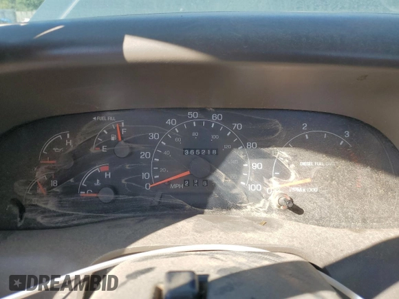 2001 Ford Super Duty F-250 XL with VIN 1FTNF20F81EC82381, listed as a Copart auction lot 70332273 with 365,218 mi miles and Salvage Title. Bid and sale history available at carsss.com. Image 9.