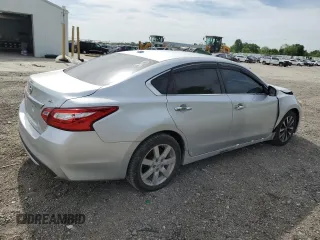 2017 Nissan Altima SL with VIN 1N4AL3AP3HC209841, listed as a Copart auction lot 57486595 with 200,668 mi miles and Salvage title. Bid and sale history available at DreamBid. Image 3.