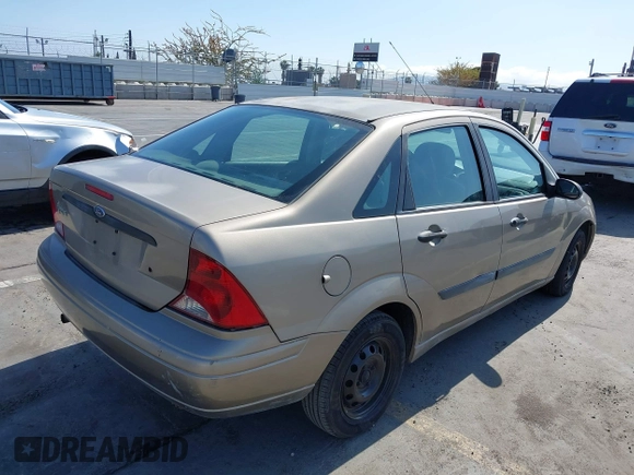 2004 Ford Focus z VIN 1FAFP33Z24W149701, wystawiony jako IAAI lot #42360188 z przebiegiem 152 415 mil mil oraz . Historia ofert i sprzedaży dostępna na DreamBid. Obrazek 4.