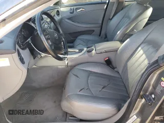 2008 Mercedes-Benz CLS 550 with VIN WDDDJ72X78A127146, listed as a Copart auction lot 43085125 with 162,953 mi miles and Non repairable. Bid and sale history available at DreamBid. Image 7.