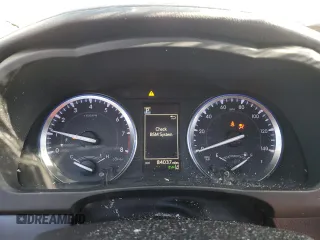 2018 Toyota Highlander Limited z VIN 5TDYZRFH1JS255314, wystawiony jako Copart lot #52329655 z przebiegiem 84 037 mil mil oraz Szkoda całkowita • Salvage title. Historia ofert i sprzedaży dostępna na DreamBid. Obrazek 9.