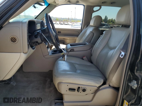2006 GMC Yukon XL SLT with VIN 3GKFK16Z76G197208, listed as a Copart auction lot 68530094 with 217,061 mi miles and Salvage Title. Bid and sale history available at carsss.com. Image 7.
