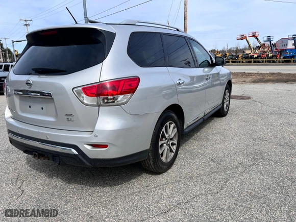 2015 Nissan Pathfinder Platinum with VIN 5N1AR2MMXFC627519, listed as a Copart auction lot 50955015 with 176,646 mi miles and Clean Title. Bid and sale history available at carsss.com. Image 4.