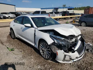 2020 Cadillac CT5 Premium Luxury with VIN 1G6DT5RK5L0112892, listed as a Copart auction lot 68241574 with 28,137 mi miles and Salvage Title. Bid and sale history available at DreamBid. Image 4.