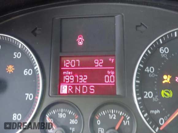 2008 Volkswagen Jetta SE with VIN 3VWRM71K68M057667, listed as a IAAI auction lot 42579020 with 199,732 mi miles and . Bid and sale history available at DreamBid. Image 7.