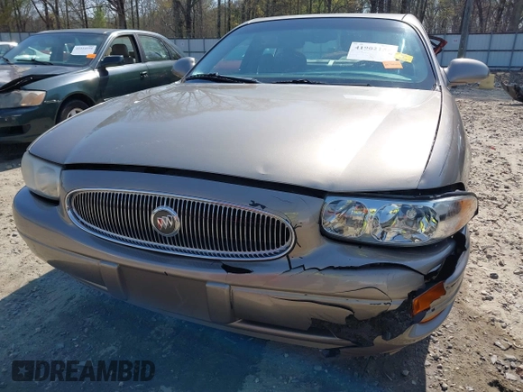 2003 Buick LeSabre Custom with VIN 1G4HP52K83U181514, listed as a IAAI auction lot 41902154 with 122,062 mi miles. Bid and sale history available at carsss.com. Image 6.