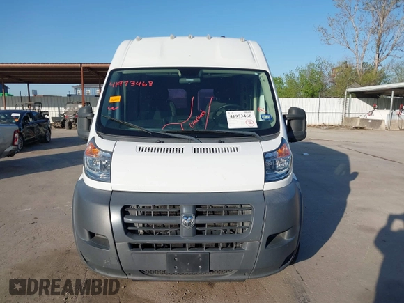 2015 Ram ProMaster Cargo z VIN 3C6TRVDG8FE501040, wystawiony jako IAAI lot #41973468 z przebiegiem 151 465 mil mil oraz . Historia ofert i sprzedaży dostępna na DreamBid. Obrazek 12.