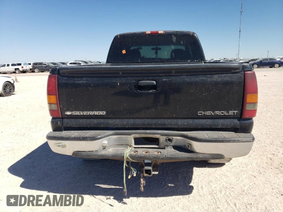 2001 Chevrolet Silverado 1500 LS with VIN 2GCEK19T311166246, listed as a Copart auction lot 46869555 with 327,121 mi miles and Salvage Title. Bid and sale history available at DreamBid. Image 6.