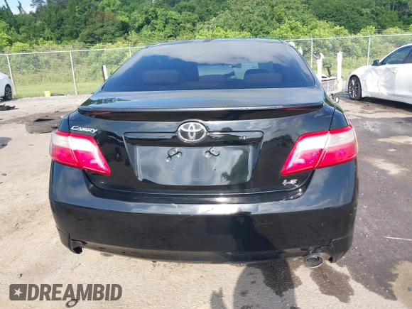 2008 Toyota Camry LE z VIN 4T1BE46K98U248029, wystawiony jako IAAI lot #42228084 z przebiegiem 108 006 mil mil oraz . Historia ofert i sprzedaży dostępna na DreamBid. Obrazek 16.