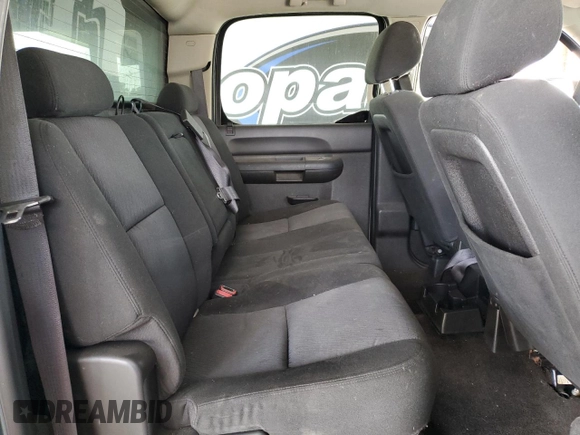 2011 Chevrolet Silverado 1500 LT with VIN 3GCPKSE3XBG378106, listed as a Copart auction lot 54523865 with 135,895 mi miles and Salvage Title. Bid and sale history available at DreamBid. Image 10.