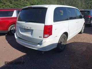 2017 Dodge Grand Caravan SE z VIN 2C4RDGBG0HR624803, wystawiony jako IAAI lot #42323391 z przebiegiem 291 747 mil mil oraz . Historia ofert i sprzedaży dostępna na DreamBid. Obrazek 4.