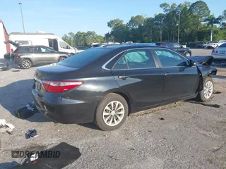 2017 Toyota Camry XLE z VIN 4T1BF1FK0HU277334, wystawiony jako IAAI lot #42312610 z przebiegiem 116 948 mil mil oraz . Historia ofert i sprzedaży dostępna na DreamBid. Obrazek 4.