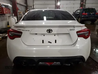 2017 Toyota 86 with VIN JF1ZNAA12H8701678, listed as a Copart auction lot 42676075 with 111,616 mi miles and Salvage Title. Bid and sale history available at carsss.com. Image 6.