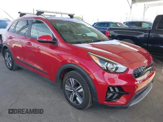 2022 Kia Niro LX with VIN KNDCB3LCXN5540593, listed as a IAAI auction lot 41648032 with 65,747 mi miles. Bid and sale history available at carsss.com. Image 1.