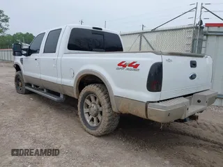 2009 Ford F-250 XL z VIN 1FTSW21R89EA13708, wystawiony jako IAAI lot #41835218 z przebiegiem 303 693 mil mil oraz . Historia ofert i sprzedaży dostępna na DreamBid. Obrazek 3.