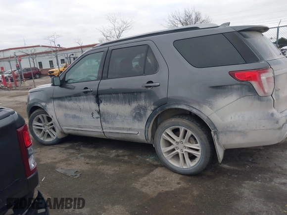 2016 Ford Explorer XLT with VIN 1FM5K8D82GGC84761, listed as a IAAI auction lot 41865916 with 226,883 mi miles and . Bid and sale history available at DreamBid. Image 14.