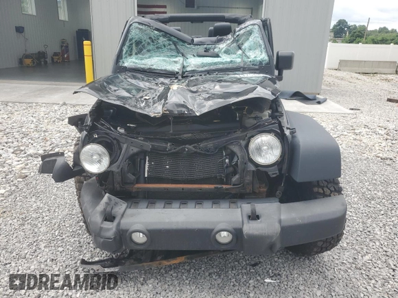 2015 Jeep Wrangler Rubicon with VIN 1C4HJWCG0FL755717, listed as a Copart auction lot 61375435 with 153,207 mi miles and Salvage title. Bid and sale history available at DreamBid. Image 5.
