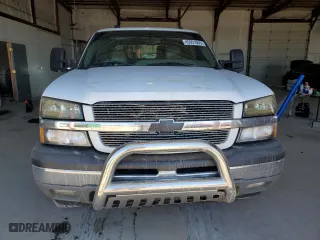 2005 Chevrolet Avalanche Z71 with VIN 3GNEK12Z85G267219, listed as a Copart auction lot 45951055 with 195,234 mi miles and Salvage Title. Bid and sale history available at carsss.com. Image 5.