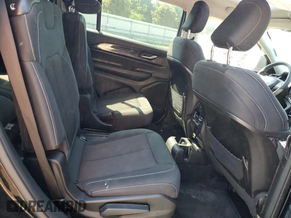 2023 Jeep Grand Cherokee Laredo with VIN 1C4RJJAG9P8754886, listed as a Copart auction lot 62083265 with 72,532 mi miles and Clean title. Bid and sale history available at DreamBid. Image 11.