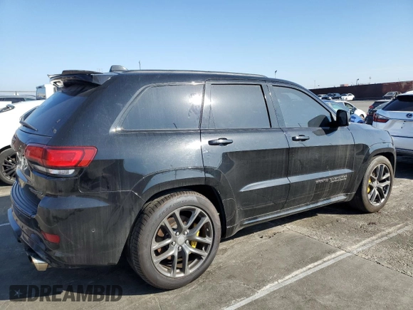 2020 Jeep Grand Cherokee Trackhawk with VIN 1C4RJFN9XLC366324, listed as a Copart auction lot 46372135 with 30,252 mi miles and Clean title. Bid and sale history available at DreamBid. Image 3.