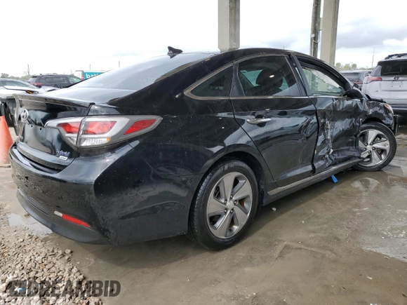 2017 Hyundai Sonata Limited with VIN KMHE34L3XHA075915, listed as a Copart auction lot 42370454 with 57,669 mi miles and . Bid and sale history available at DreamBid. Image 3.