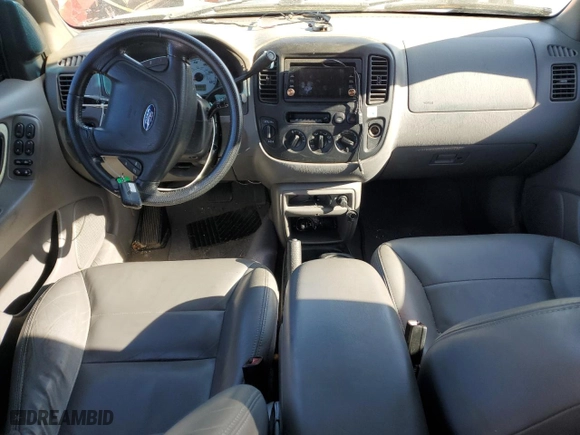 2002 Ford Escape Limited with VIN 1FMCU04112KB99230, listed as a Copart auction lot 87141664 with 189,232 mi miles and Clean Title. Bid and sale history available at carsss.com. Image 8.