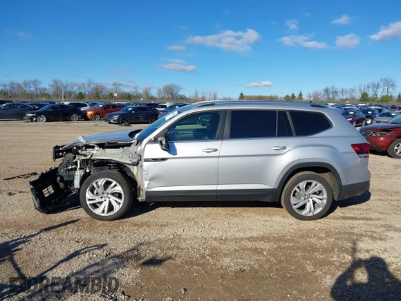 2018 Volkswagen Atlas SE with VIN 1V2DR2CA5JC533628, listed as a IAAI auction lot 40849747 with 109,838 mi miles and . Bid and sale history available at DreamBid. Image 15.