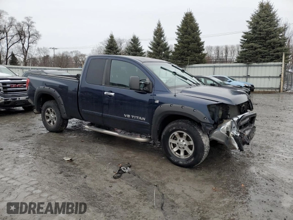 2007 Nissan Titan XE z VIN 1N6AA06BX7N227135, wystawiony jako Copart lot #84016134 z przebiegiem 120 723 mil mil oraz Nie do naprawy • Non repairable. Historia ofert i sprzedaży dostępna na DreamBid. Obrazek 4.