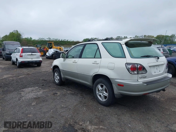 2001 Lexus RX 300 with VIN JTJHF10U310224517, listed as a IAAI auction lot 42201571 with 144,306 mi miles. Bid and sale history available at carsss.com. Image 3.