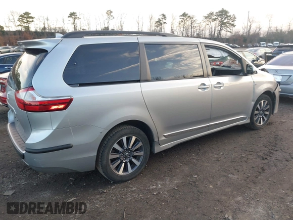 2019 Toyota Sienna LE with VIN 5TDJZ3DC1KS223552, listed as a IAAI auction lot 41809475 with 77,809 mi miles. Bid and sale history available at carsss.com. Image 4.