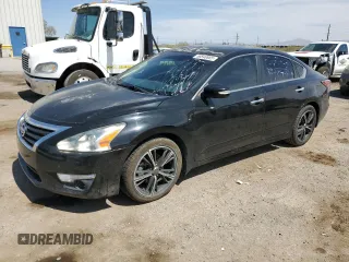 2015 Nissan Altima S z VIN 1N4BL3AP1FC588162, wystawiony jako Copart lot #58840885 z przebiegiem 149 102 mil mil oraz Czysty tytuł • Clean title. Historia ofert i sprzedaży dostępna na DreamBid. Obrazek 1.