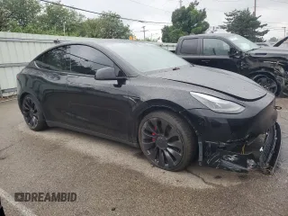 2022 Tesla Model Y Performance с VIN 7SAYGDEF5NF554018, выставлен на аукционе Copart как лот 65062185 с пробегом Не указан миль и Списание • Salvage title. История ставок и продаж доступна на DreamBid. Изображение 4.