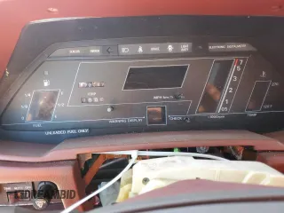 1983 Datsun 280ZX z VIN JN1HZ04S1DX572036, wystawiony jako Copart lot #76533294 z przebiegiem 172 147 mil mil oraz Nie do naprawy. Historia ofert i sprzedaży dostępna na DreamBid. Obrazek 9.