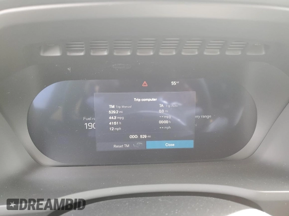 2025 Volvo XC90 with VIN YV4H60PG3S1350513, listed as a Copart auction lot 46712525 with 529 mi miles and Salvage Title. Bid and sale history available at DreamBid. Image 9.
