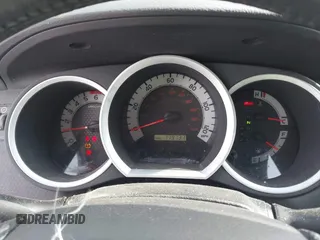 2014 Toyota Tacoma with VIN 3TMLU4EN0EM148389, listed as a IAAI auction lot 41490721 with 119,731 mi miles. Bid and sale history available at carsss.com. Image 7.