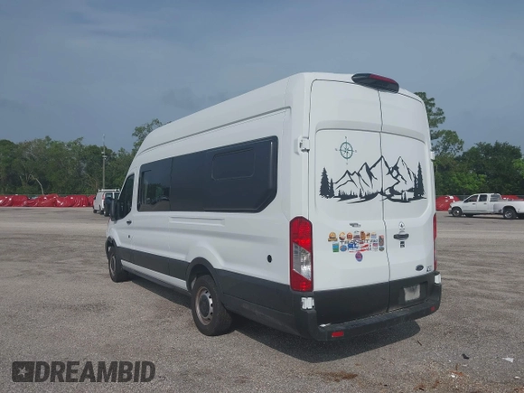 2022 Ford Transit Cargo с VIN 1FTBR3X87NKA74815, выставлен на аукционе IAAI как лот 42323910 с пробегом 57 064 миль миль и . История ставок и продаж доступна на DreamBid. Изображение 3.