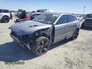 2021 Jaguar F-Pace SVR z VIN SADCZ2EE3MA681181, wystawiony jako Copart lot #71294634 z przebiegiem 21 895 mil mil oraz Szkoda całkowita • Salvage title. Historia ofert i sprzedaży dostępna na DreamBid. Obrazek 1.
