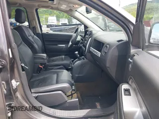 2017 Jeep Compass Latitude with VIN 1C4NJDEB0HD188771, listed as a IAAI auction lot 42377126 with 89,056 mi miles and . Bid and sale history available at DreamBid. Image 5.