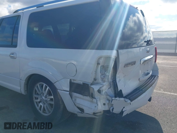 2012 Ford Expedition Max Limited с VIN 1FMJK2A59CEF09219, выставлен на аукционе IAAI как лот 41225783 с пробегом 194 365 миль миль и . История ставок и продаж доступна на DreamBid. Изображение 6.