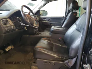 2011 GMC Sierra 1500 SLT z VIN 3GTP2WE39BG359067, wystawiony jako Copart lot #54916195 z przebiegiem 145 334 mil mil oraz Nie do naprawy • Non repairable. Historia ofert i sprzedaży dostępna na DreamBid. Obrazek 7.