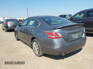 2015 Nissan Altima S z VIN 1N4AL3AP8FC293281, wystawiony jako IAAI lot #40553078 z przebiegiem 149 443 mil mil oraz . Historia ofert i sprzedaży dostępna na DreamBid. Obrazek 3.