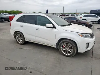 2014 Kia Sorento SX with VIN 5XYKW4A73EG541023, listed as a Copart auction lot 51542555 with 186,735 mi miles and Clean Title. Bid and sale history available at carsss.com. Image 4.
