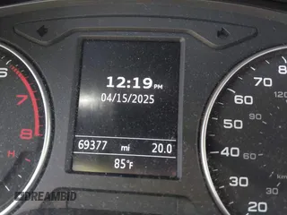 2016 Audi A3 Premium Plus z VIN WAUC7GFF3G1007880, wystawiony jako IAAI lot #42045421 z przebiegiem 69 377 mil mil oraz . Historia ofert i sprzedaży dostępna na DreamBid. Obrazek 16.