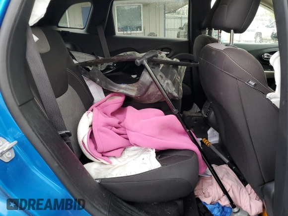 2017 Jeep Cherokee Sport с VIN 1C4PJMAB4HW588268, выставлен на аукционе Copart как лот 53804855 с пробегом 68 509 миль миль и Списание • Salvage title. История ставок и продаж доступна на DreamBid. Изображение 11.
