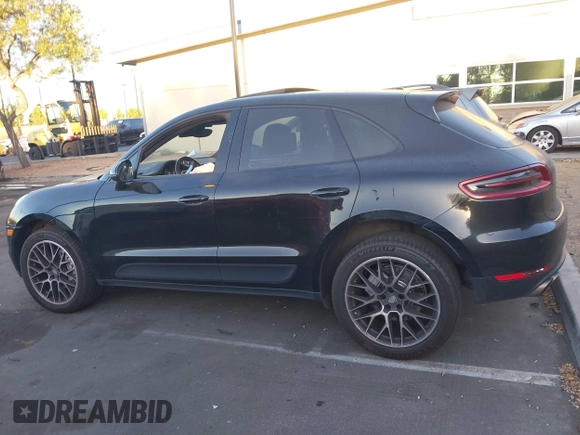 2015 Porsche Macan S with VIN WP1AB2A57FLB57731, listed as a IAAI auction lot 42699700 with 81,501 mi miles and . Bid and sale history available at DreamBid. Image 14.