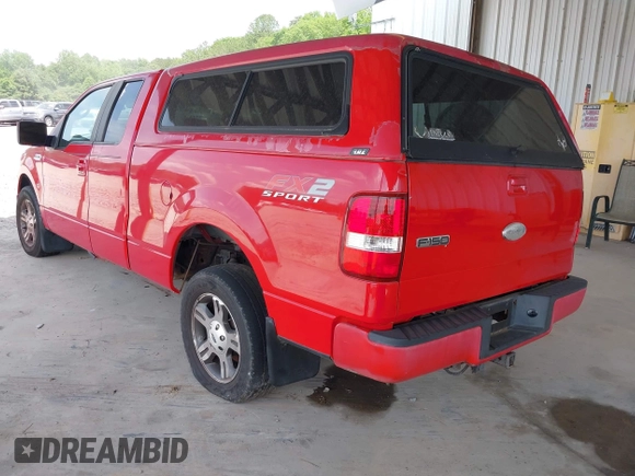 2007 Ford F-150 XL z VIN 1FTPX12V77NA09333, wystawiony jako IAAI lot #42174810 z przebiegiem 116 130 mil mil oraz . Historia ofert i sprzedaży dostępna na DreamBid. Obrazek 3.