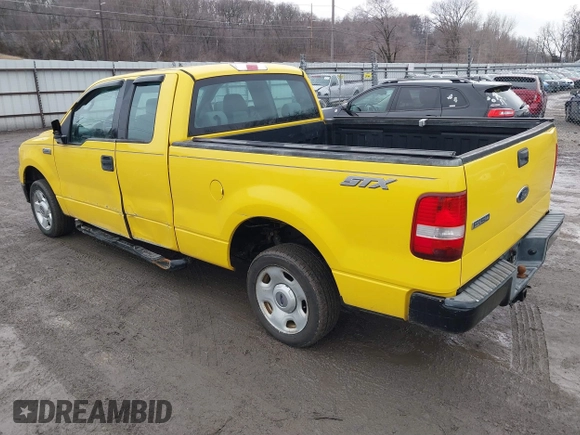 2004 Ford F-150 STX with VIN 1FTRX12WX4KD56847, listed as a IAAI auction lot 41738656 with 187,625 mi miles. Bid and sale history available at carsss.com. Image 3.